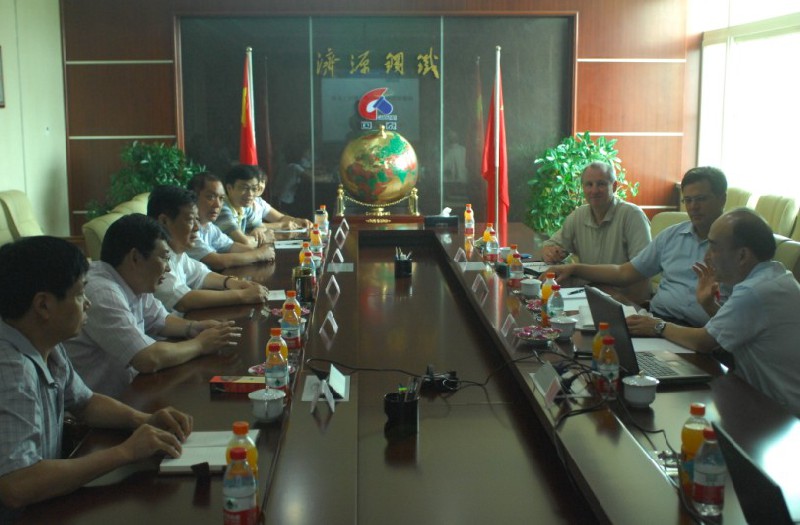 德国巴登钢铁工程公司总裁GREINACHER（格兰纳合）先生及副总裁张武城等一行来我公司进行技术交流