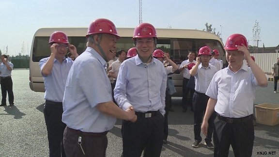 省商务厅党组书记、厅长张延明一行到我公司调研