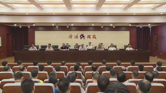 顺应形势 革新组织 明确职责 团结奋进