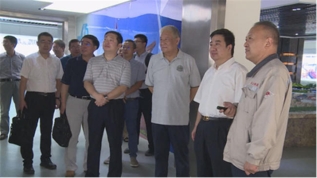 中国钢研科技集团总经理白忠泉一行莅临我公司调研