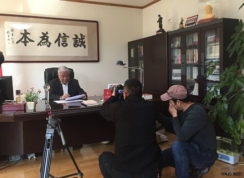 中央电视台《大国钢铁》栏目摄制组来我公司采访