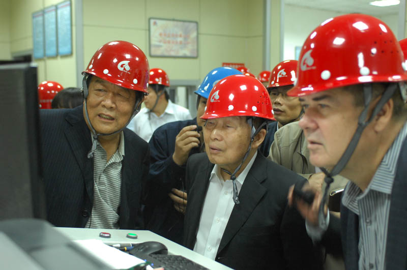 印度尼西亚力宝集团董事局主席李文正来我公司考察